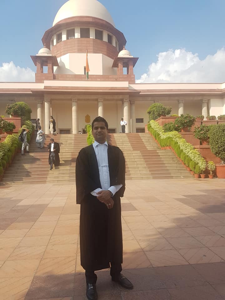 Advocate Naveen Arya in Court